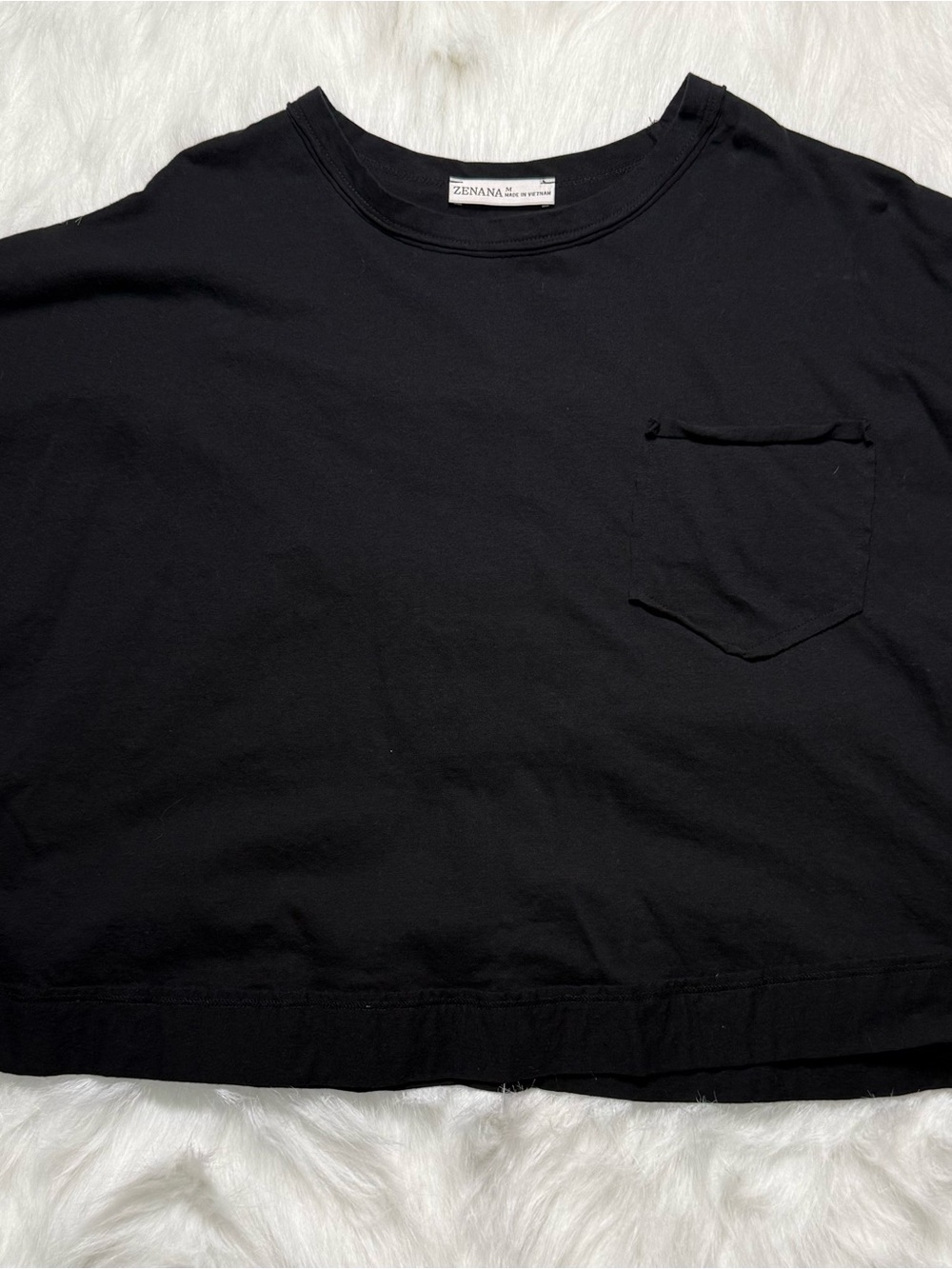 Zenana Outfitters Black Short Sleeve Pocket Crewneck Tee